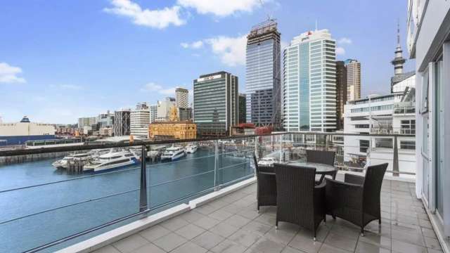 64/139 Quay Street City Centre_3