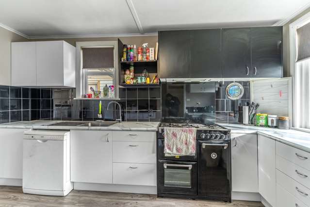 15 Queen Street Winton_3