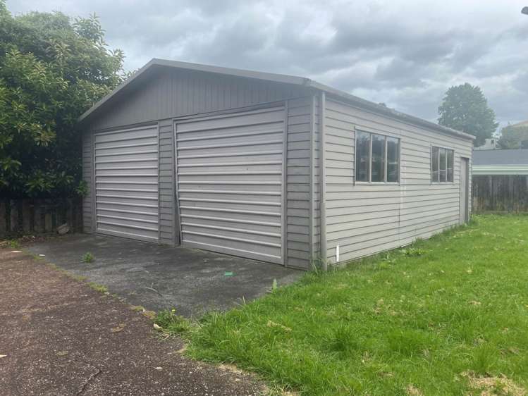 57 Beaumonts Way Manurewa_15