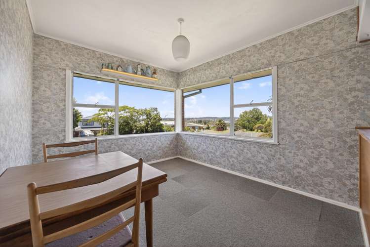 10 Riverhills Avenue Pakuranga Heights_13