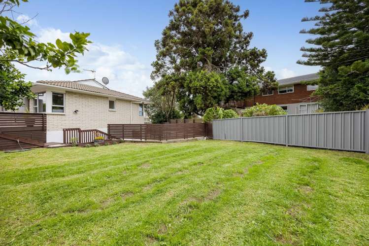 34A Eaton Road Hillsborough_20