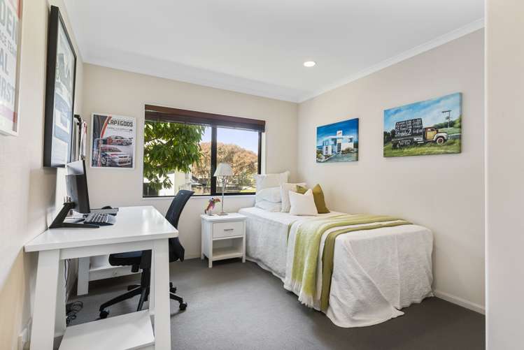 105 Pine Harbour Parade Beachlands_22