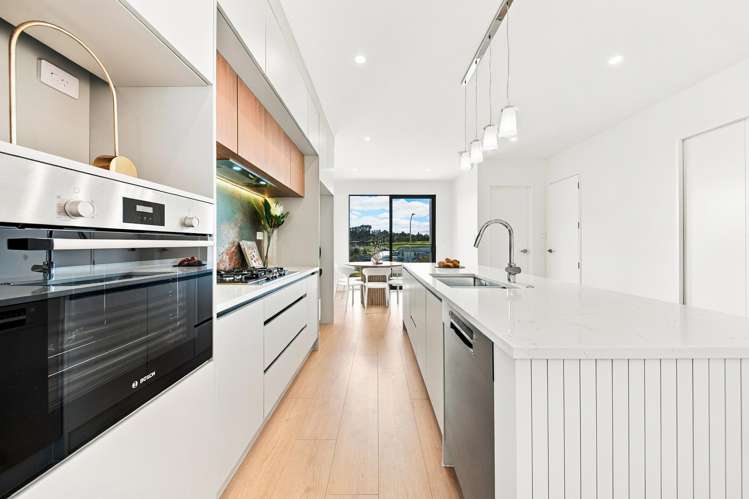 242A West Hoe Heights_4