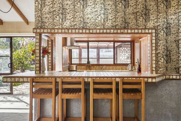 55 Blakeborough Drive Forrest Hill_8