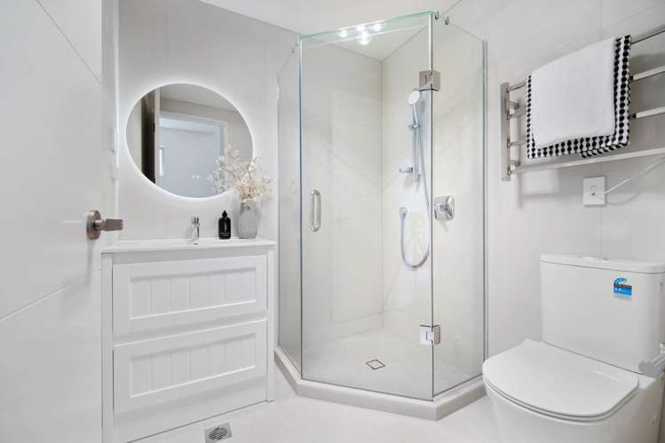 1 Tack Road Silverdale_12