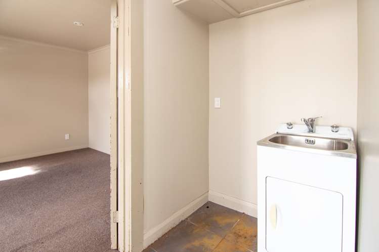 516c Tremaine Avenue Takaro_7