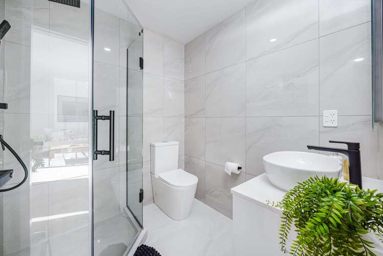 1/4 Glenmore Road_2