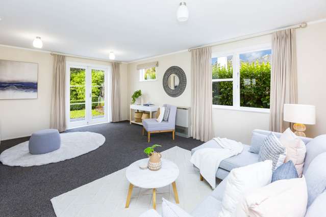 1 Deller Grove Silverstream_3