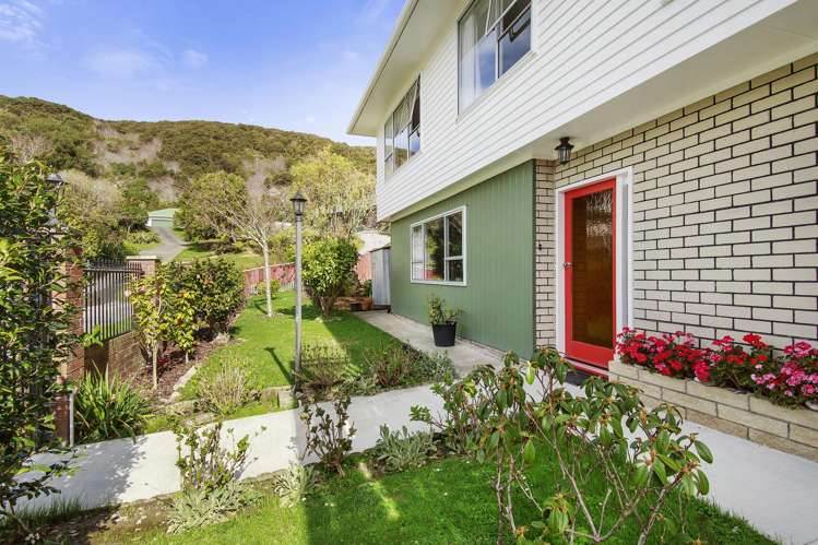 47 Holland Street Wainuiomata_17