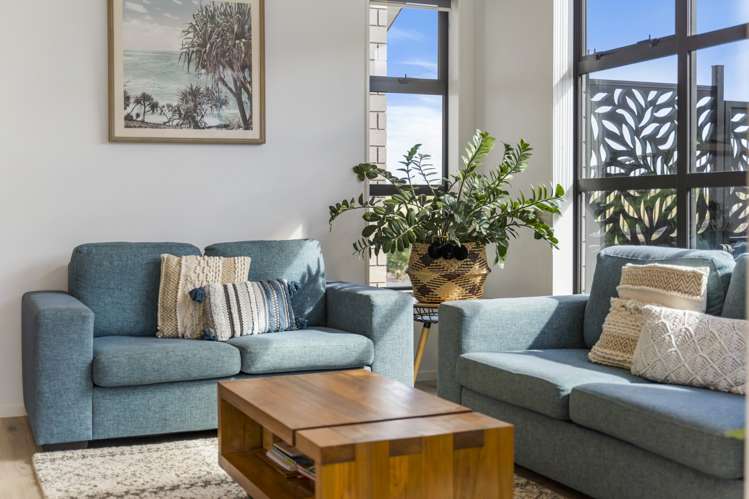 45 Angiangi Crescent Beachlands_13