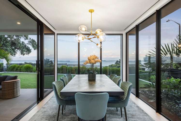 90 Marine Parade Mellons Bay_14