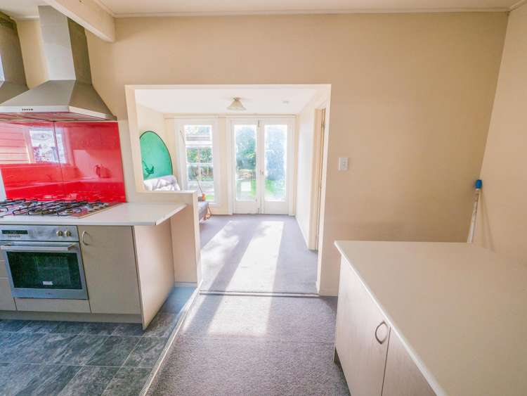 203 North Road North East Valley_4