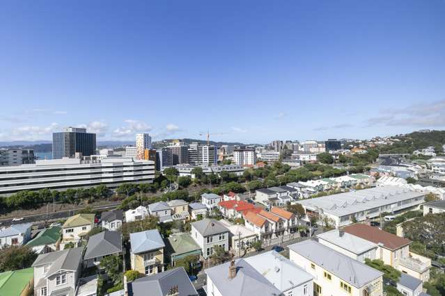 17/125 Grant Road Thorndon_3