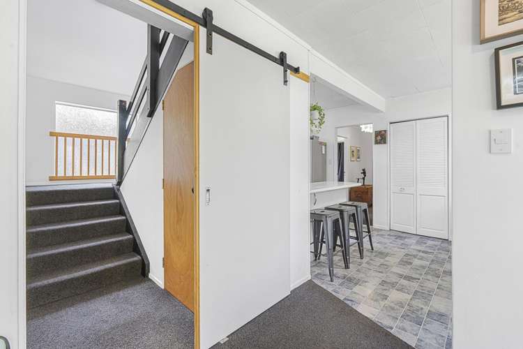 1138 South Road Oakura_18