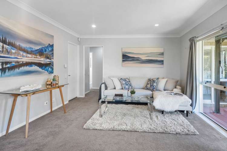 19 Bellshill Close Wattle Downs_9