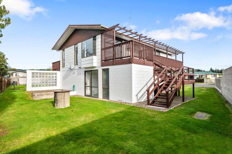 2 Thackeray Place Owhata_20