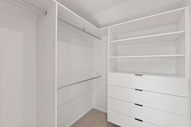 1/60 Innes Road Merivale_5