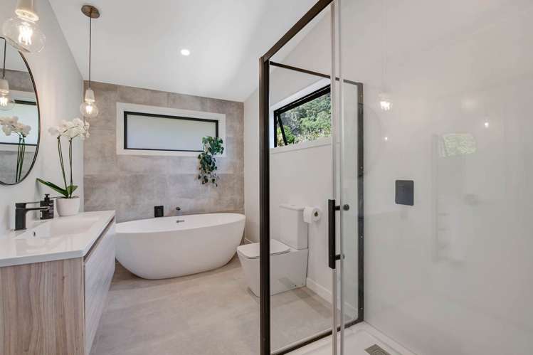 167 Motutara Road Muriwai_22