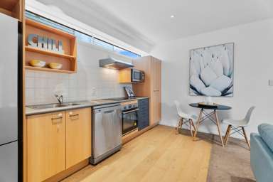 2D/44 Aitken Terrace_3