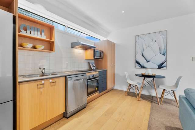 2D/44 Aitken Terrace Kingsland_4