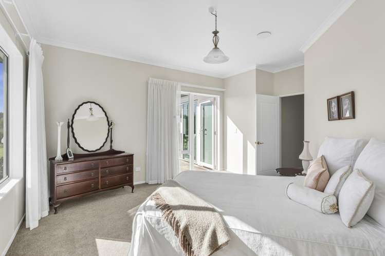 397 Grasslands Drive Cambridge_11