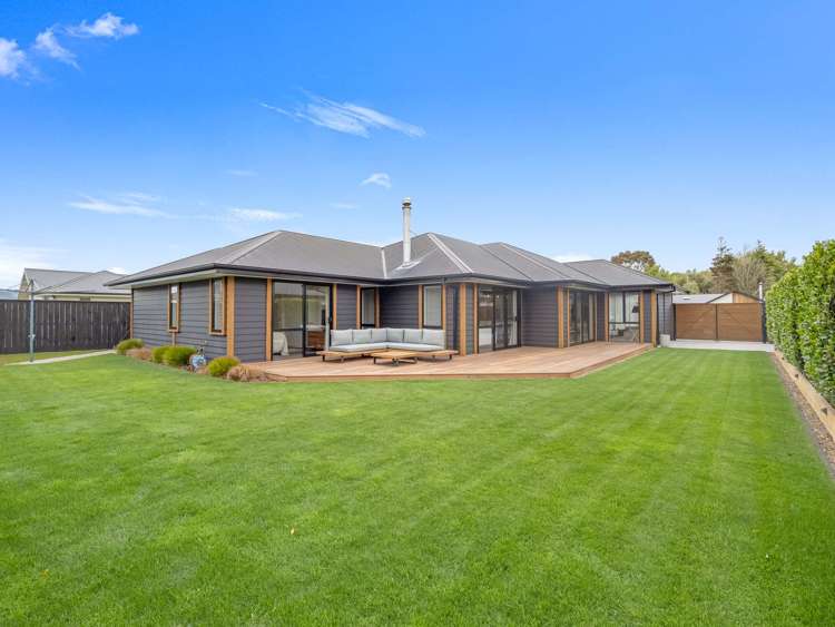 4 Verdeco Boulevard Lincoln_1