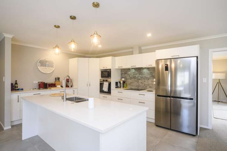 96 Pharazyn Street Feilding_7