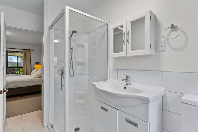 7 Wilencote Place Pahurehure_30