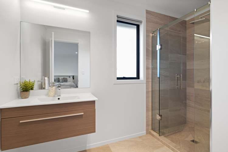 14 Wyrall Way Chartwell_11