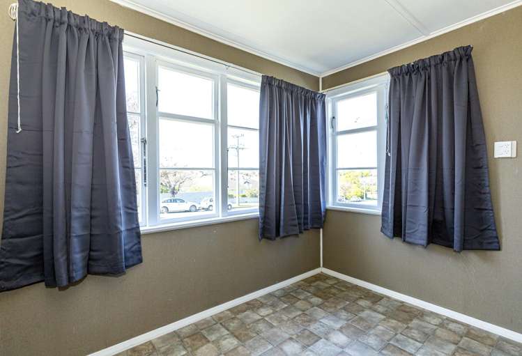 18 Bouverie Street Waimataitai_5