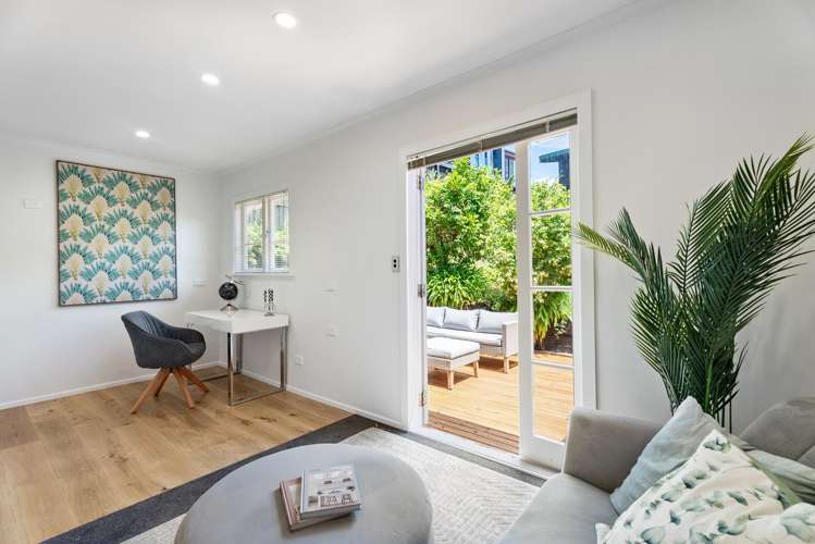 5 Don Croot Street Western Springs_15