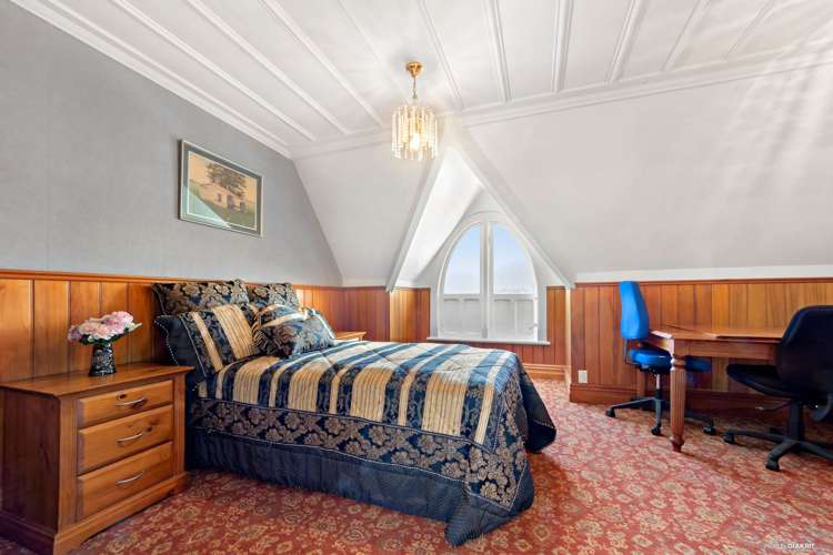 364 Waitakere Road Taupaki_11