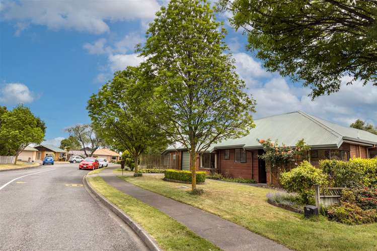 24 Karina Crescent Redwoodtown_16