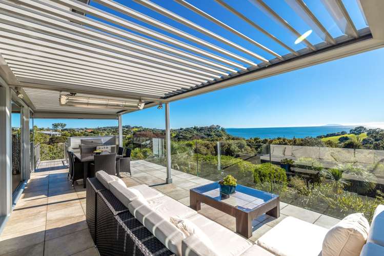 19 Victoria Road South Onetangi_14