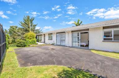 1 and 2, 119 Grand Drive_4