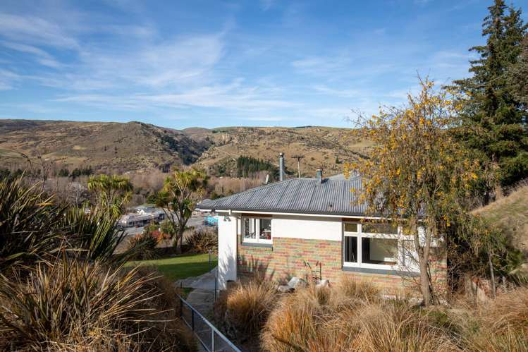 89 Branxholm Street Roxburgh_18