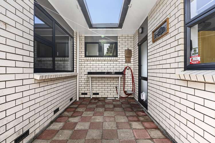 45d Paynters Avenue Strandon_16