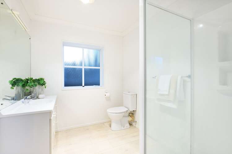 14 Belleaire Court West Harbour_17