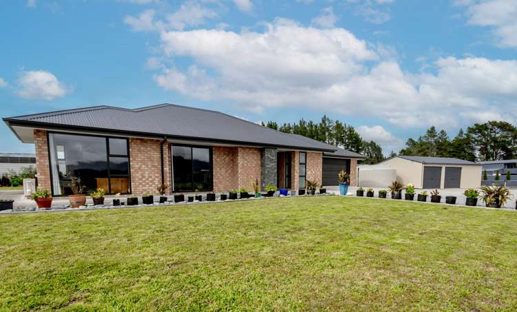 8 Pukaki Avenue Ngahere_25