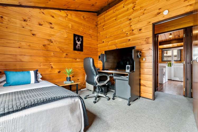 9 Elsted Place Goodwood Heights_12