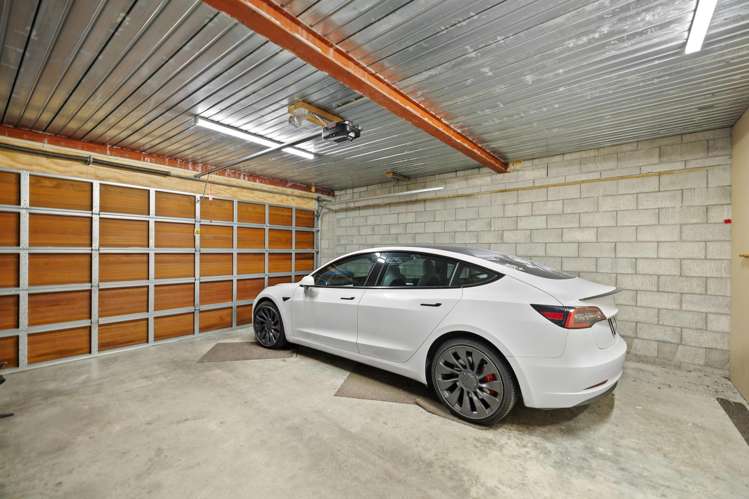 8 Stone Ridge Place Queenstown_28