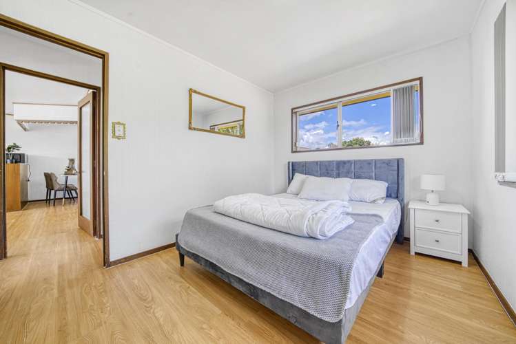 1/1A Blanes Road Weymouth_12