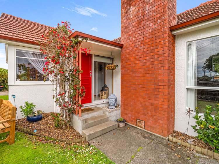31 Brassey Road Saint Johns Hill_7