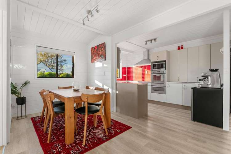 62C Poike Road_5
