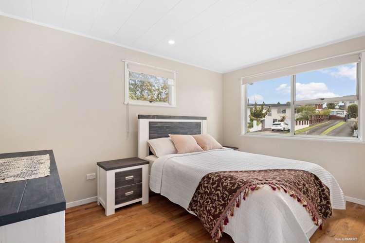 35 Felgrove Street Glendene_13