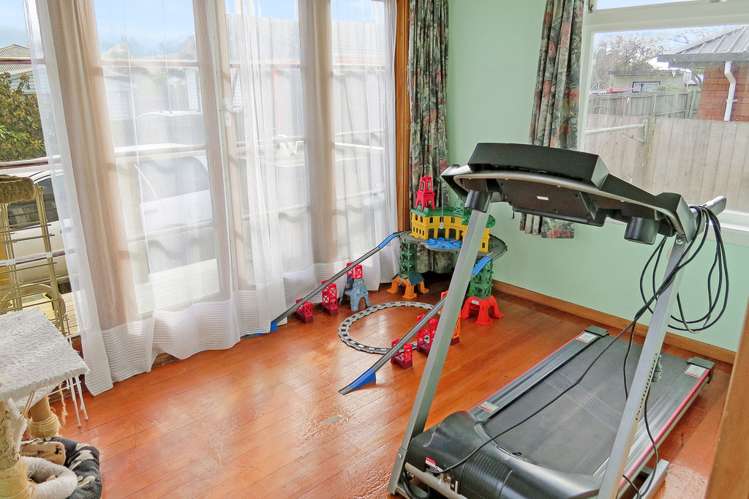 337 Breezes Road Aranui_7