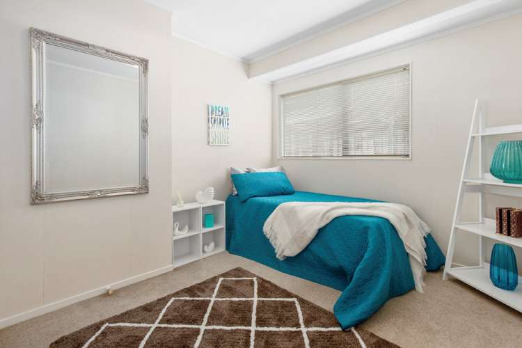 3/4074 Great North Road Glen Eden_12