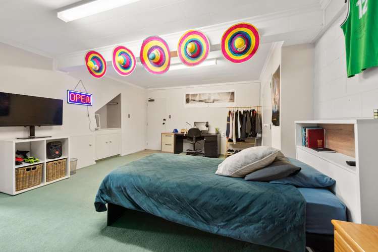 37 Station Road Tapanui_25