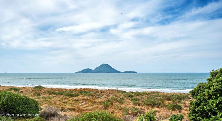 2 Pacific Parade Coastlands_4