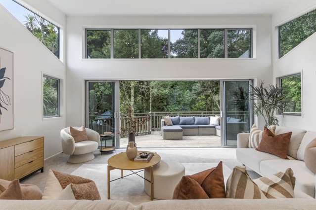 A PEACEFUL BUSH SANCTUARY ON SINGLE LEVEL